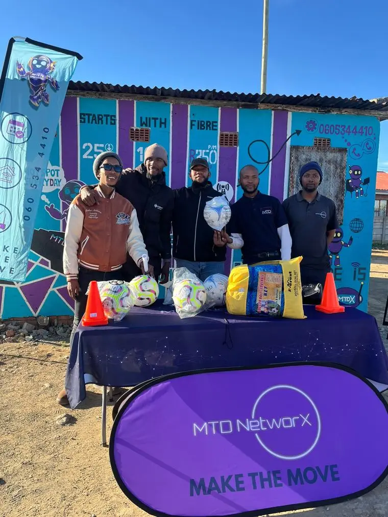 MTD NetworX team at a community give-back